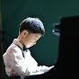 Daniel's Piano Lesson 学琴记 logo