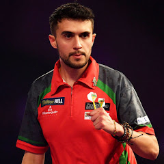 darts moments