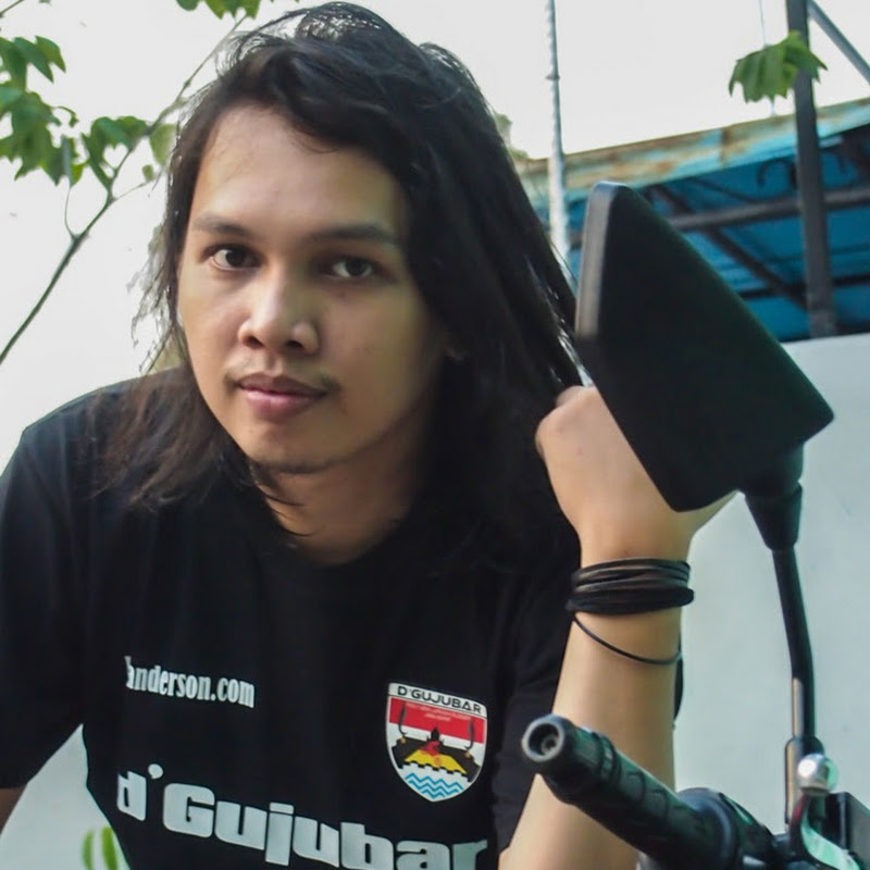 ENOANDERSON - Motorbike