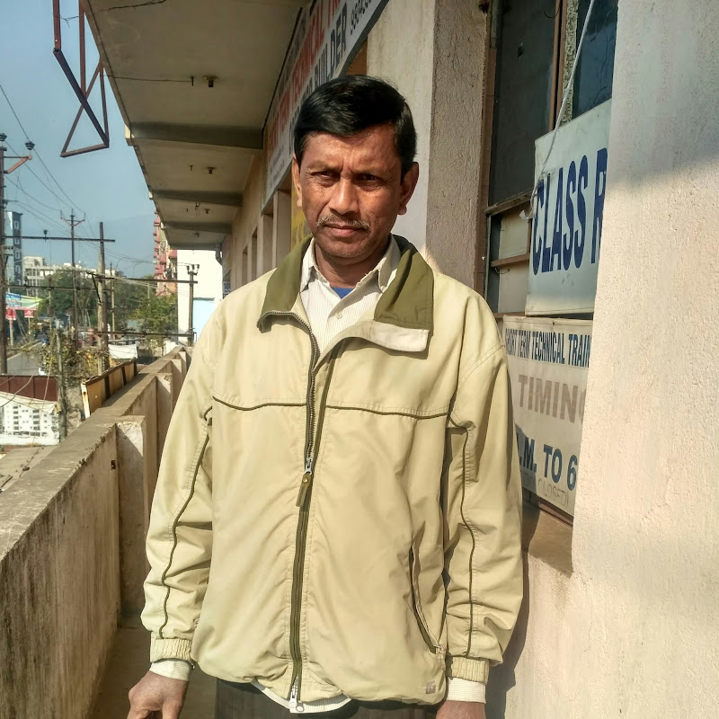 mushtaque khan