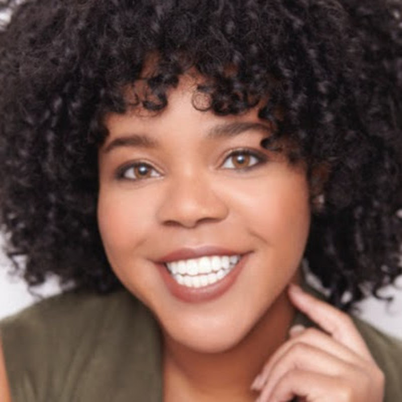 Rae M Williams