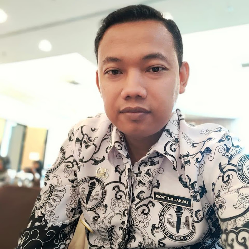 ZAENAL MUTTAQIN