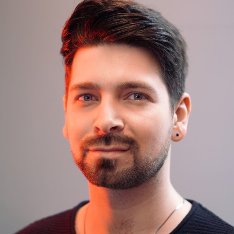 Chris Fox