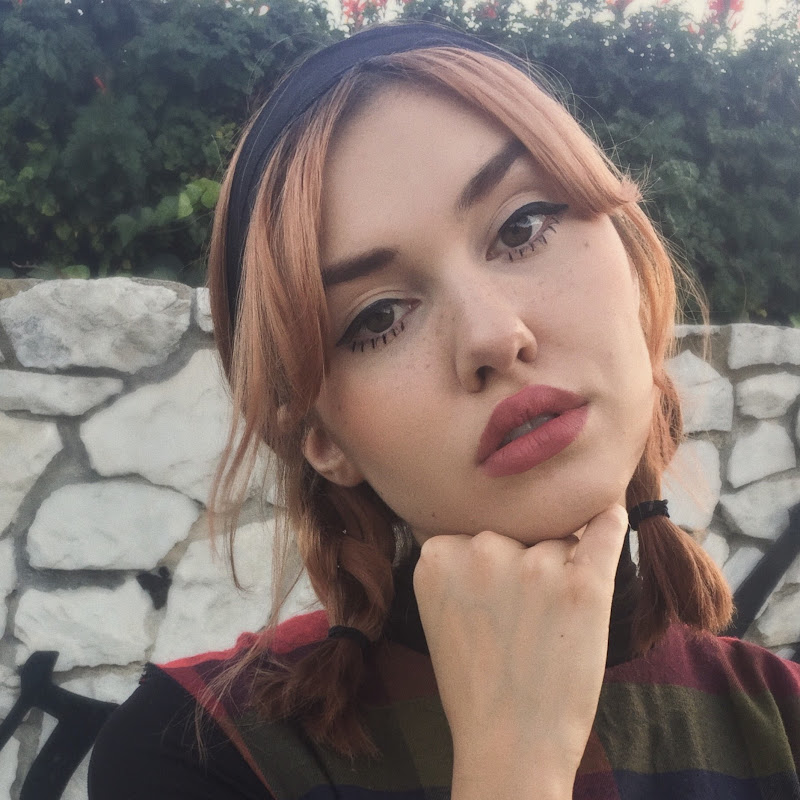 Aubrey Anna