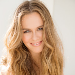 The Kind Life with Alicia Silverstone net worth