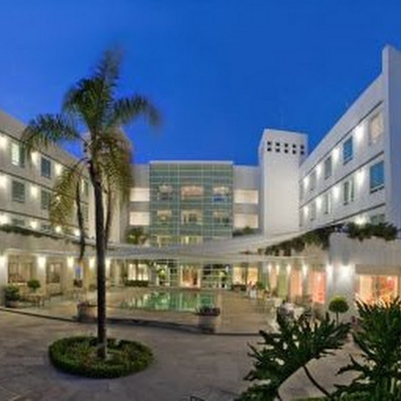 Hotel Radisson Poliforum Plaza