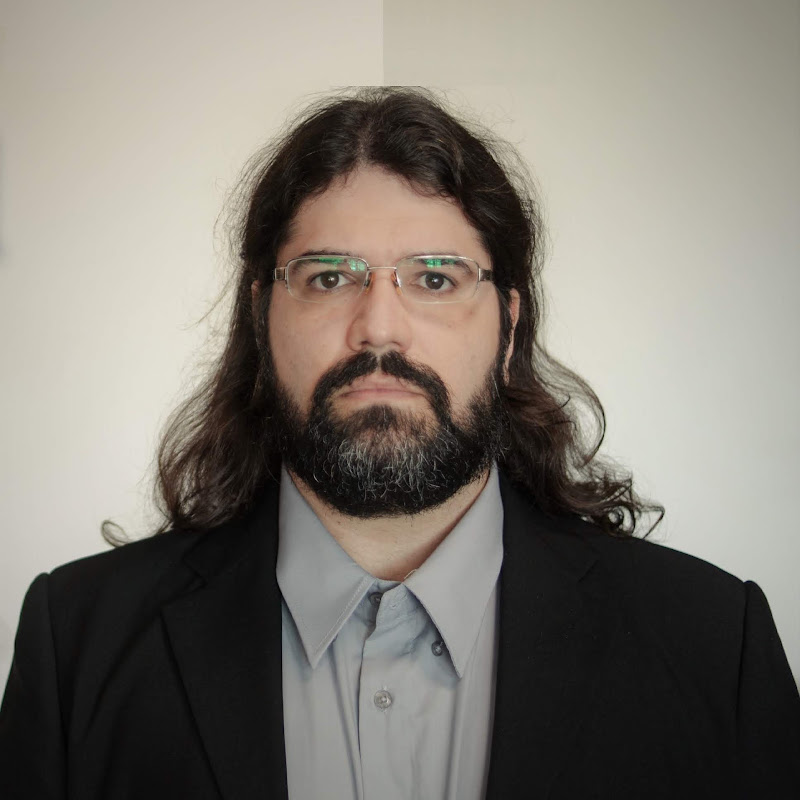 Prof Luciano Daniel