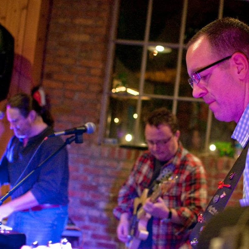 Bobby Sullivan Trio