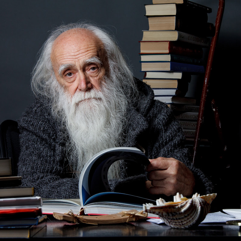 Лев Клыков - Официальный канал Logo