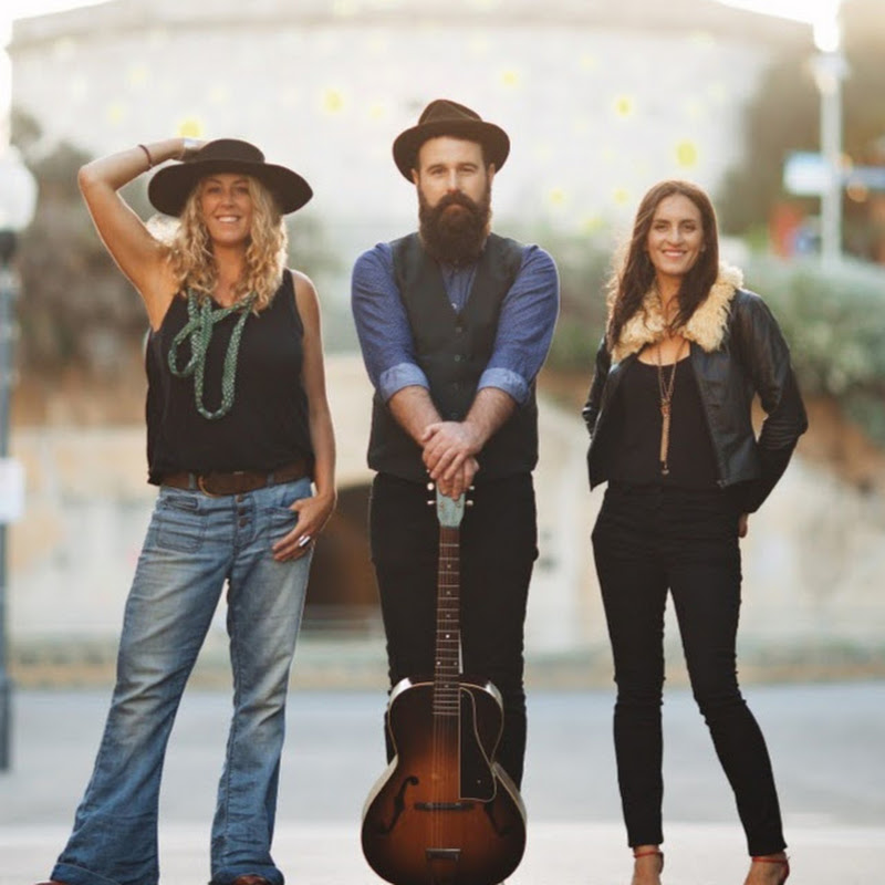The Waifs - Topic