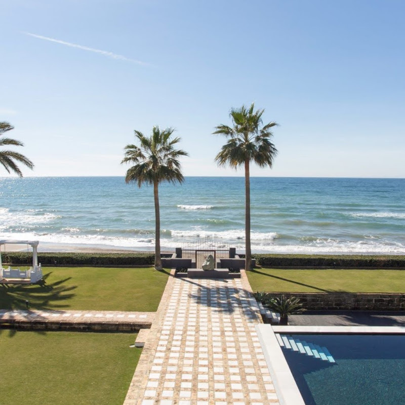 GrudetSKY Luxury Real Estate