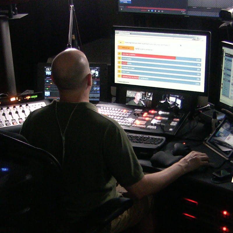 Professor Messer Logo