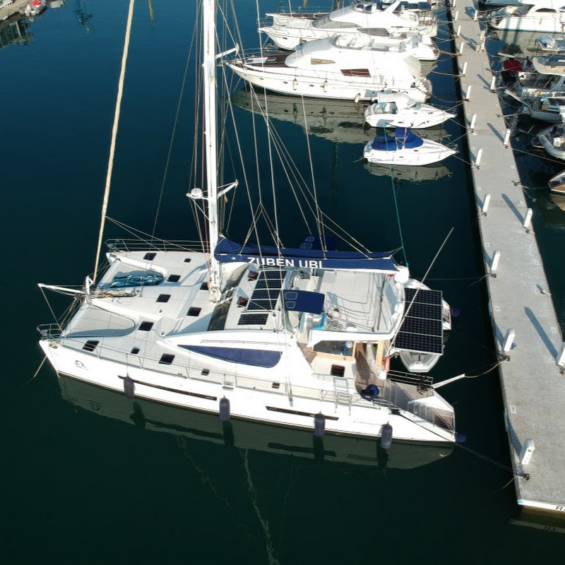 catamaranzubenubi