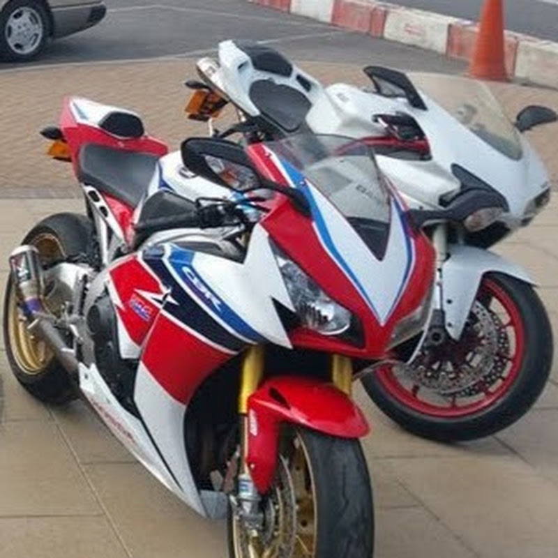 Two Wheel Review icon