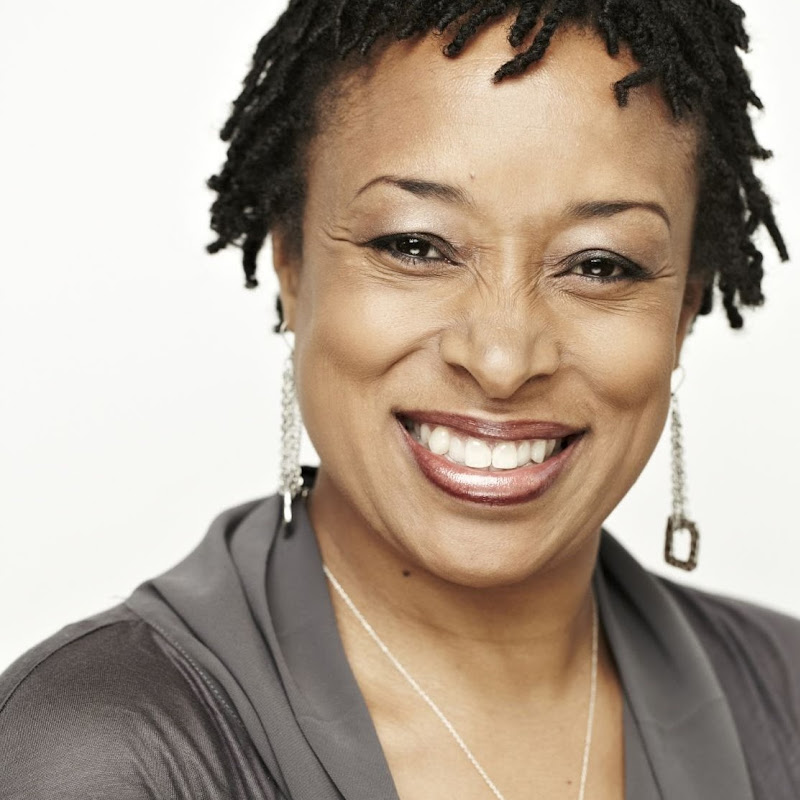Anissa Thompson (AnissaT)