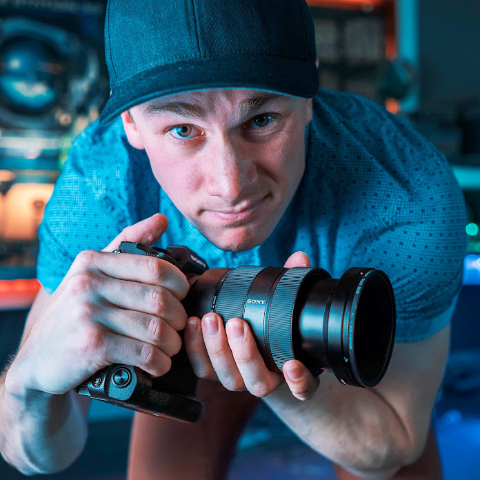 Hayden Pedersen Net Worth & Earnings (2025)