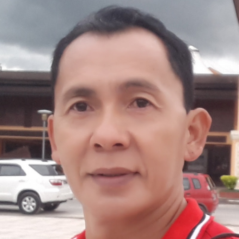 Oscar Aquino