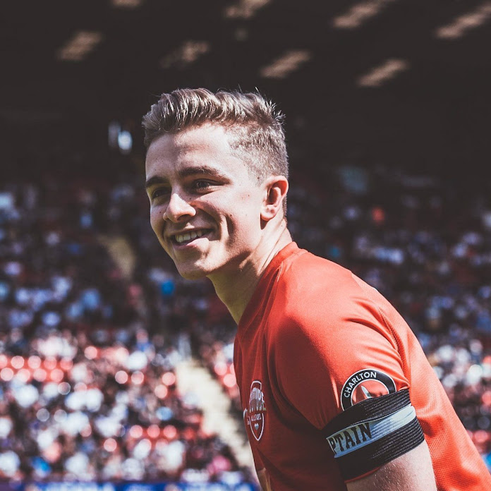 ChrisMD Net Worth & Earnings (2026)