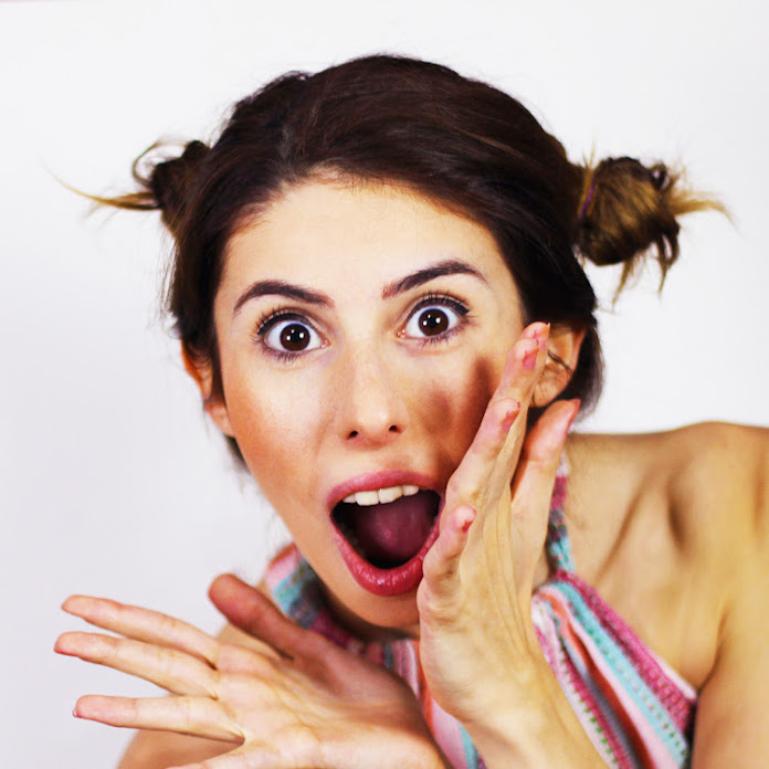 Dila Kent Net Worth & Earnings (2026)