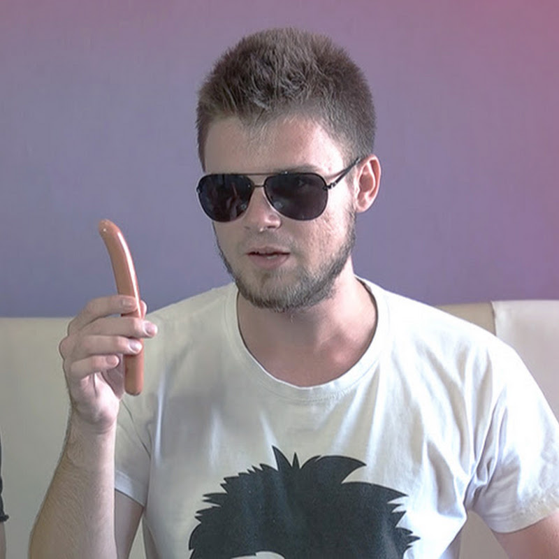 Bladii & Krzysiu Jedzą Różne Rzeczy ;)