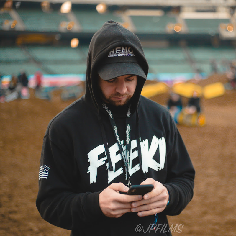 Feeki