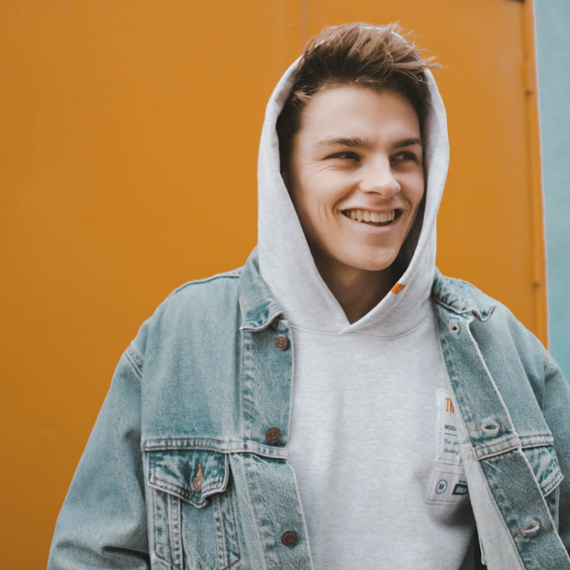 Alec Ohlaker