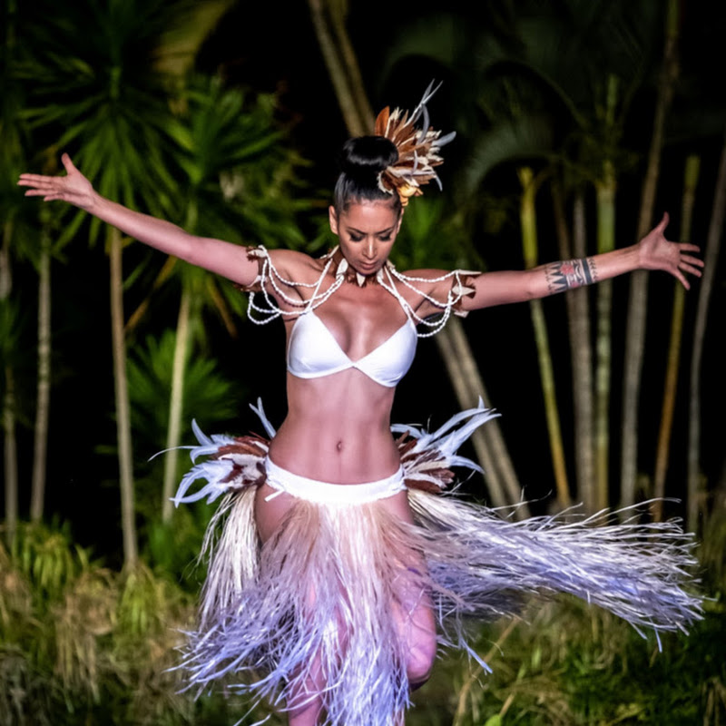 Tahia “O Tahiti Nui” Cambet