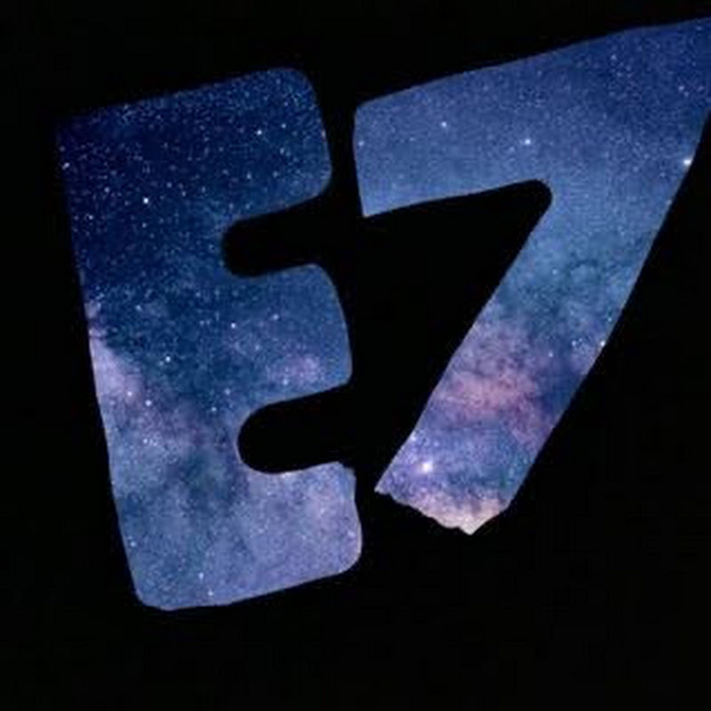 Ezeven 77