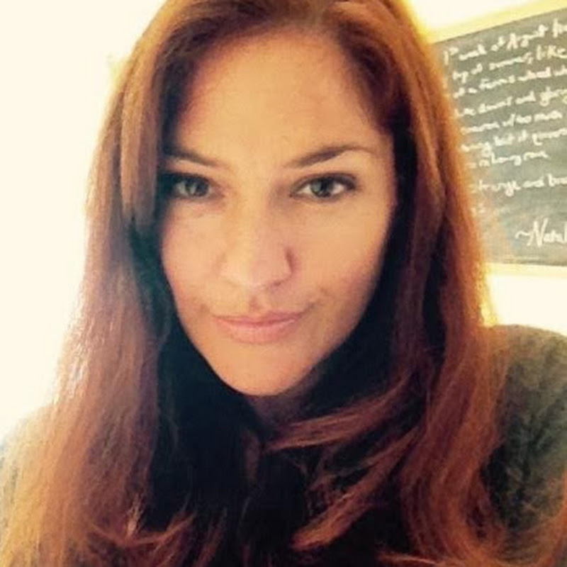 Sasha Graham Tarot Diva