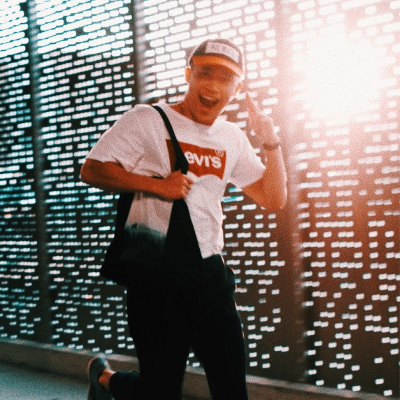 HuyRebel (Osnapitz huy)