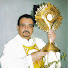 RS0GuoA-g3c-channel-avatar-PadreMoisesLarragaMedellin