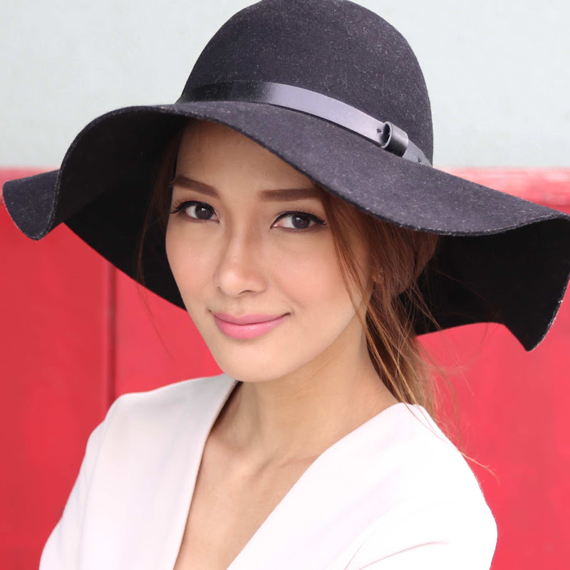 Marie Lozano icon
