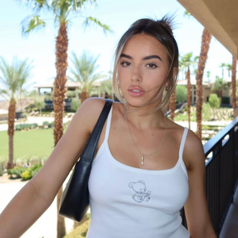 Kenzie Meads