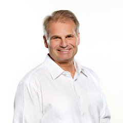 Dr. Reiner Fuellmich