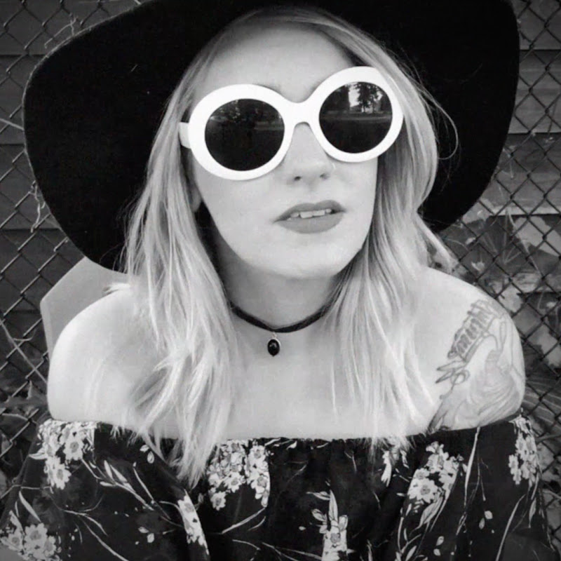 Emily Bones