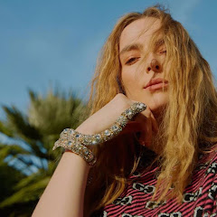Jodie Comer Updates