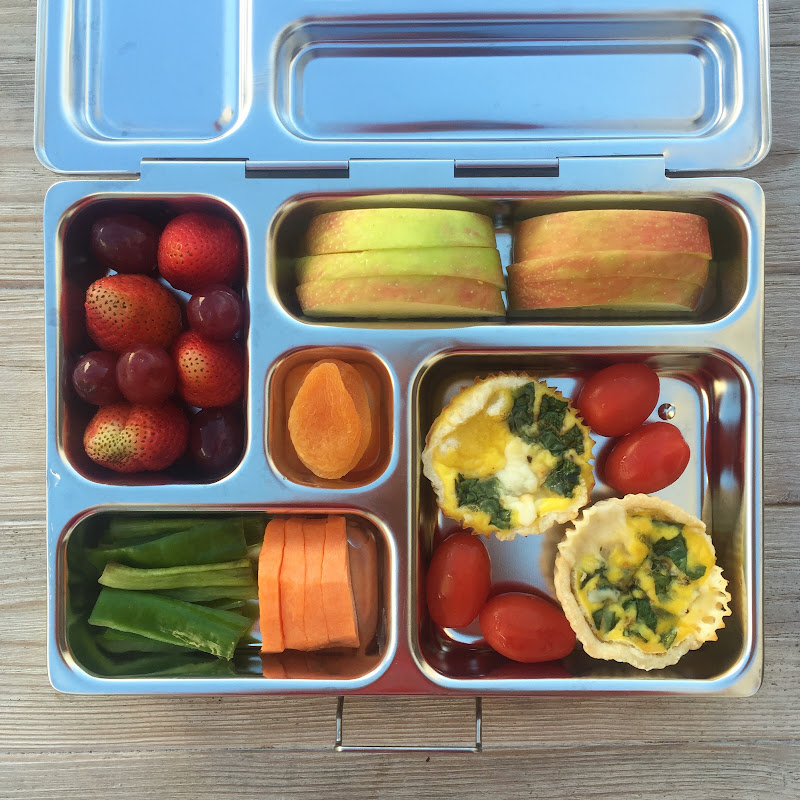 Sarah Makes Lunch