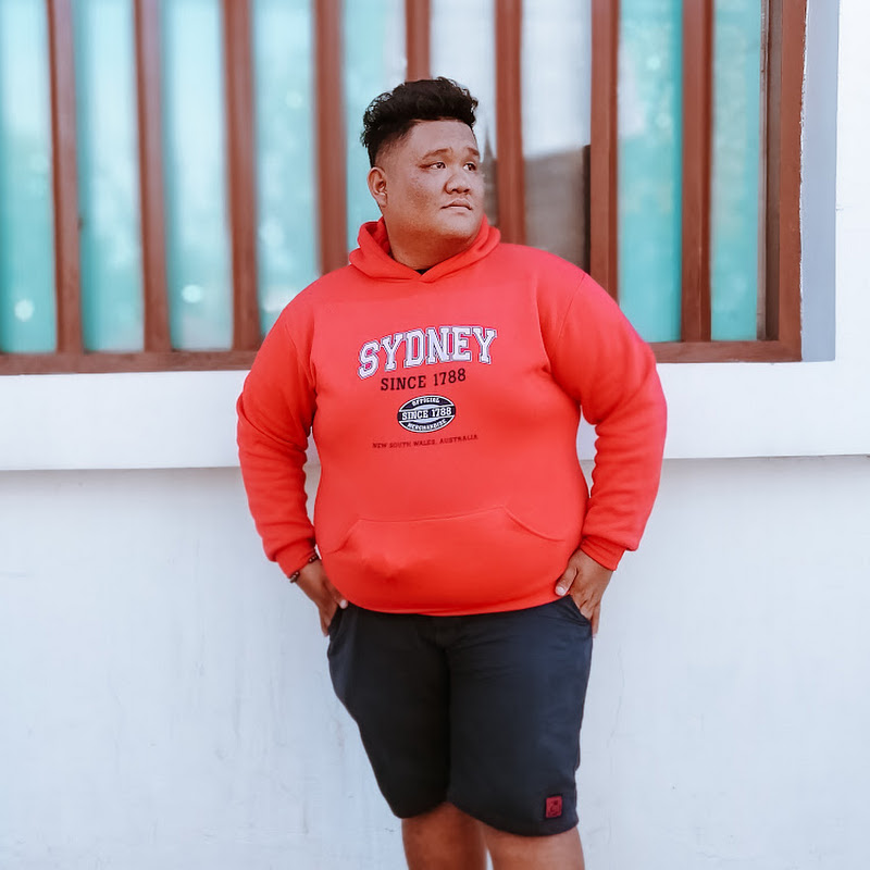 Serge Warren Umbao