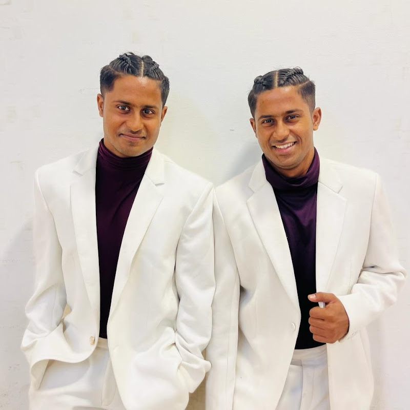 Twin dancerz