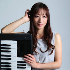 Eri Hanano 花野 恵里 (Eri Hanano)