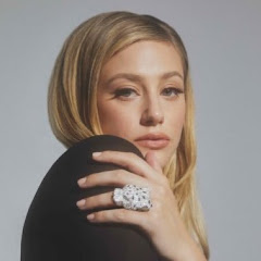 Lili Reinhart
