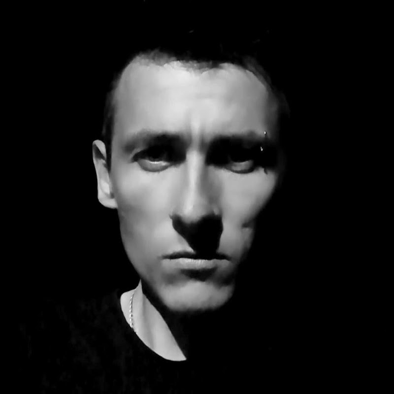 Hire djadimax — Printmaking YouTube creator for sponsorships