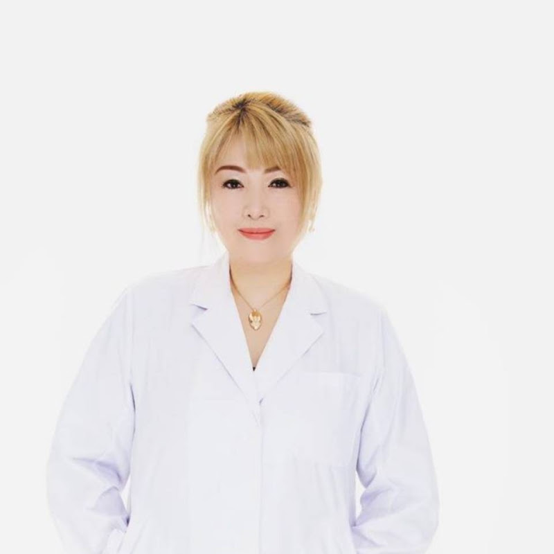 東野玲子のBEAUTY ROUTINE