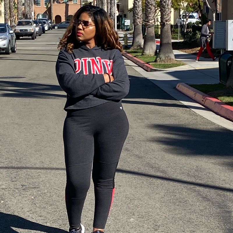 Eboni Elon