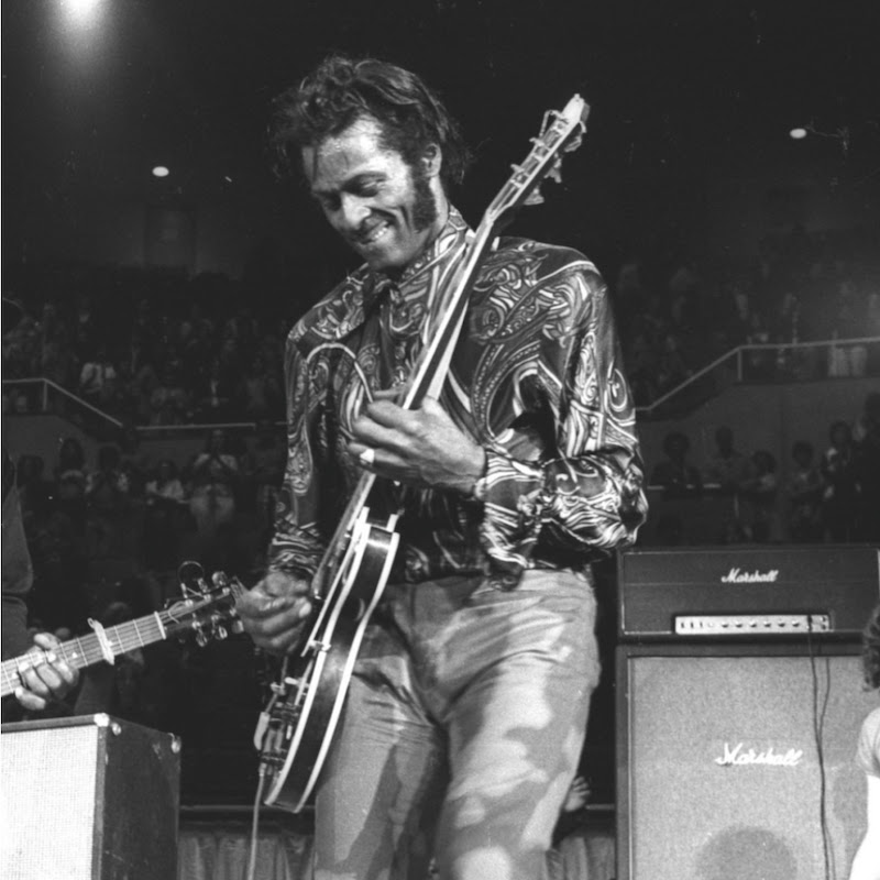 Chuck Berry - Topic icon