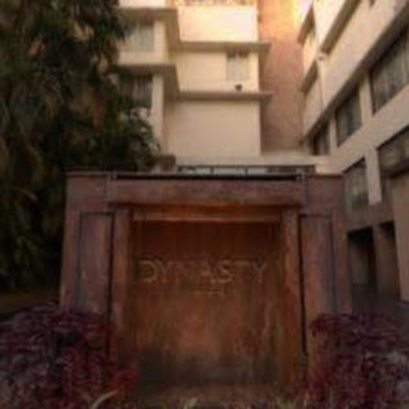 Dynasty Hotel