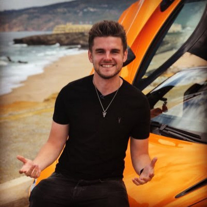 BennyCentral Net Worth & Earnings (2026)