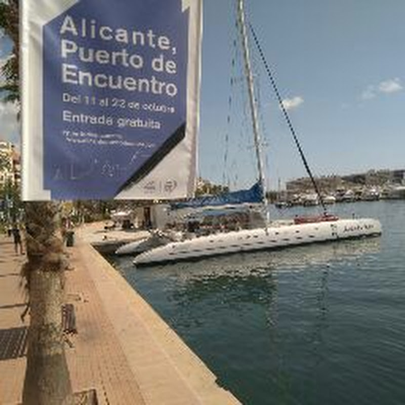 aventurerocatamaran652
