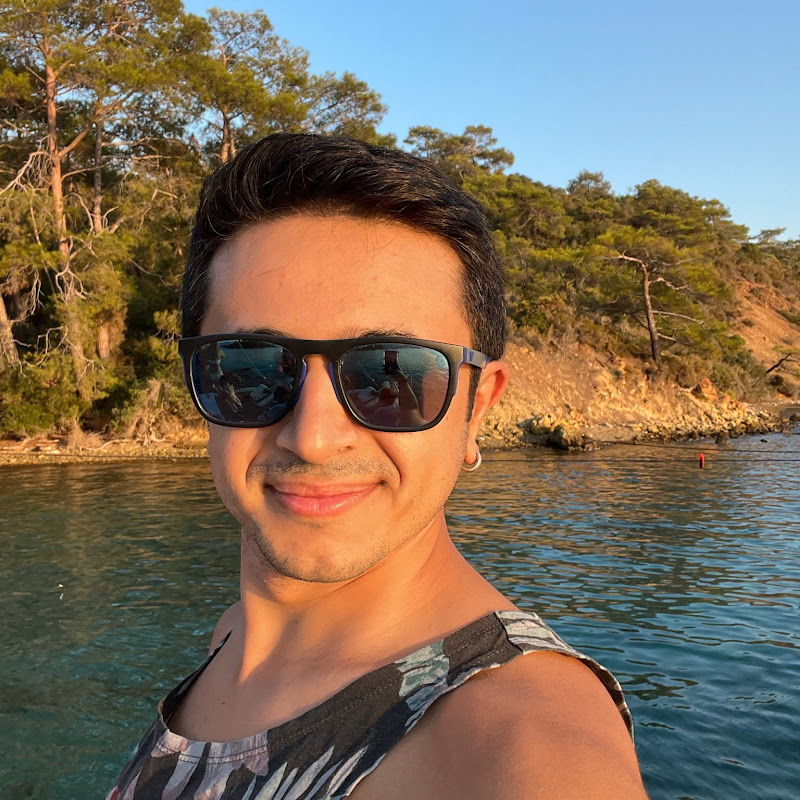 Candost Dagdeviren