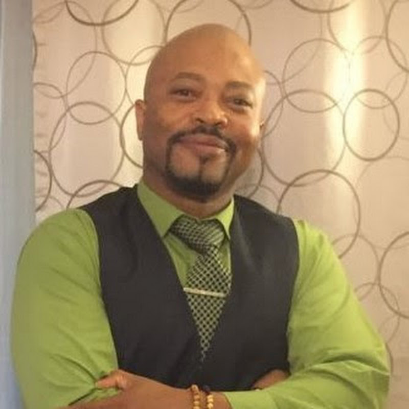 Dr. Marc D Williams